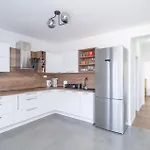 Lovely Apartment In Molunat With Wifi *