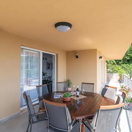 別荘 2 Bedroom Stunning In *