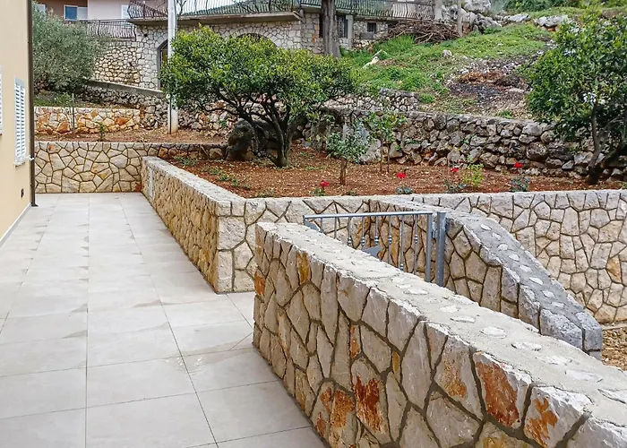 In With Wifi بيت للعطل