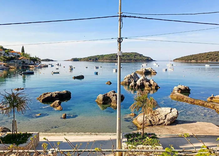 In With Wifi بيت للعطل